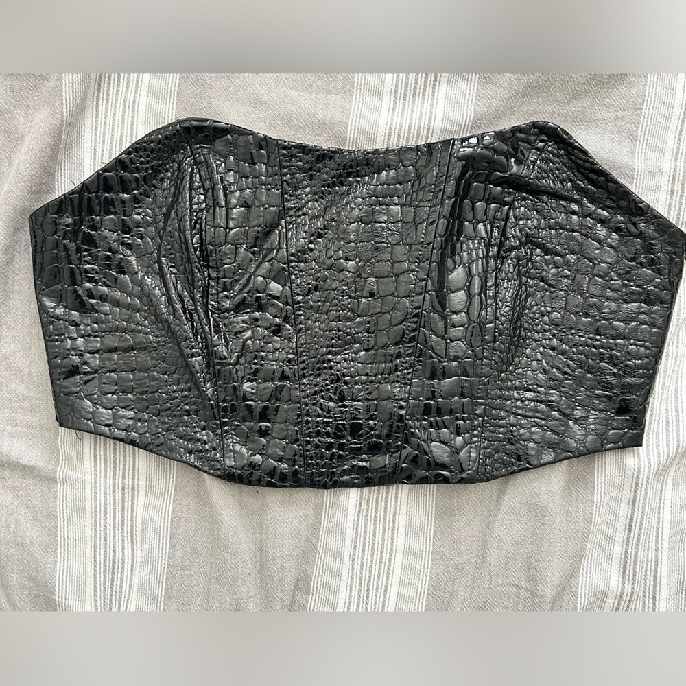 FashionNova, Black , crop corset, faux leather